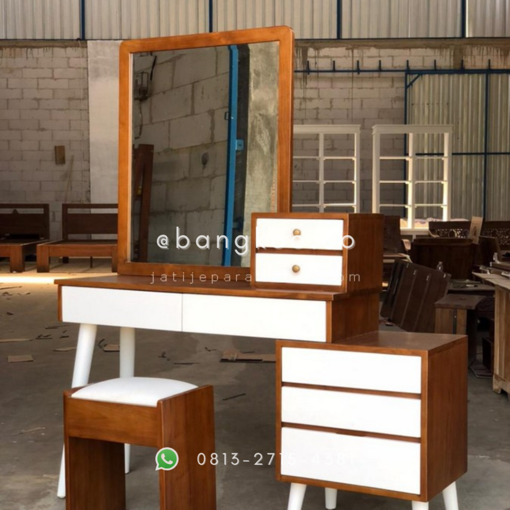 Meja Rias Minimalis
