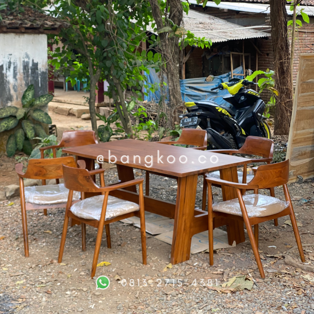 Meja Makan Jati Minimalis Modern