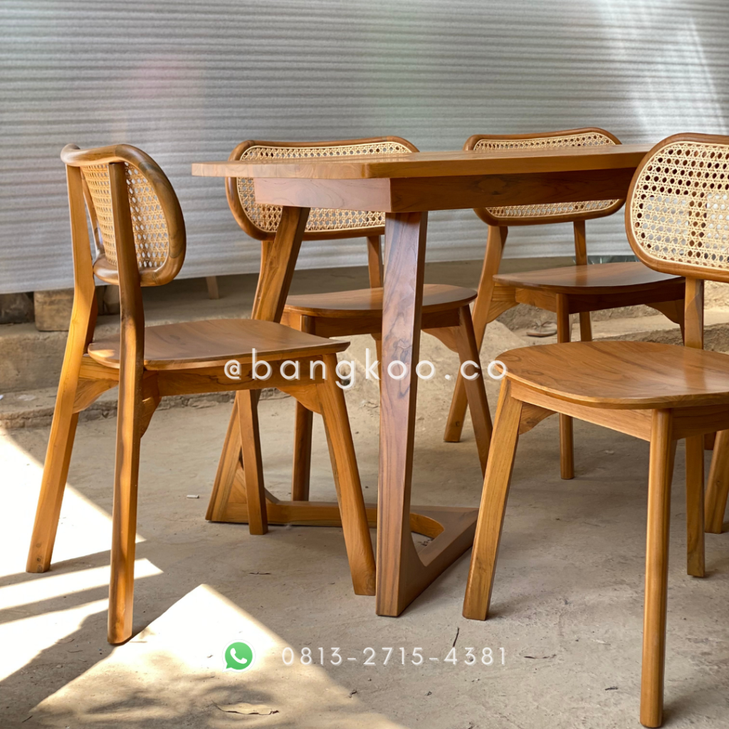 Meja Makan Rotan Minimalis Jati